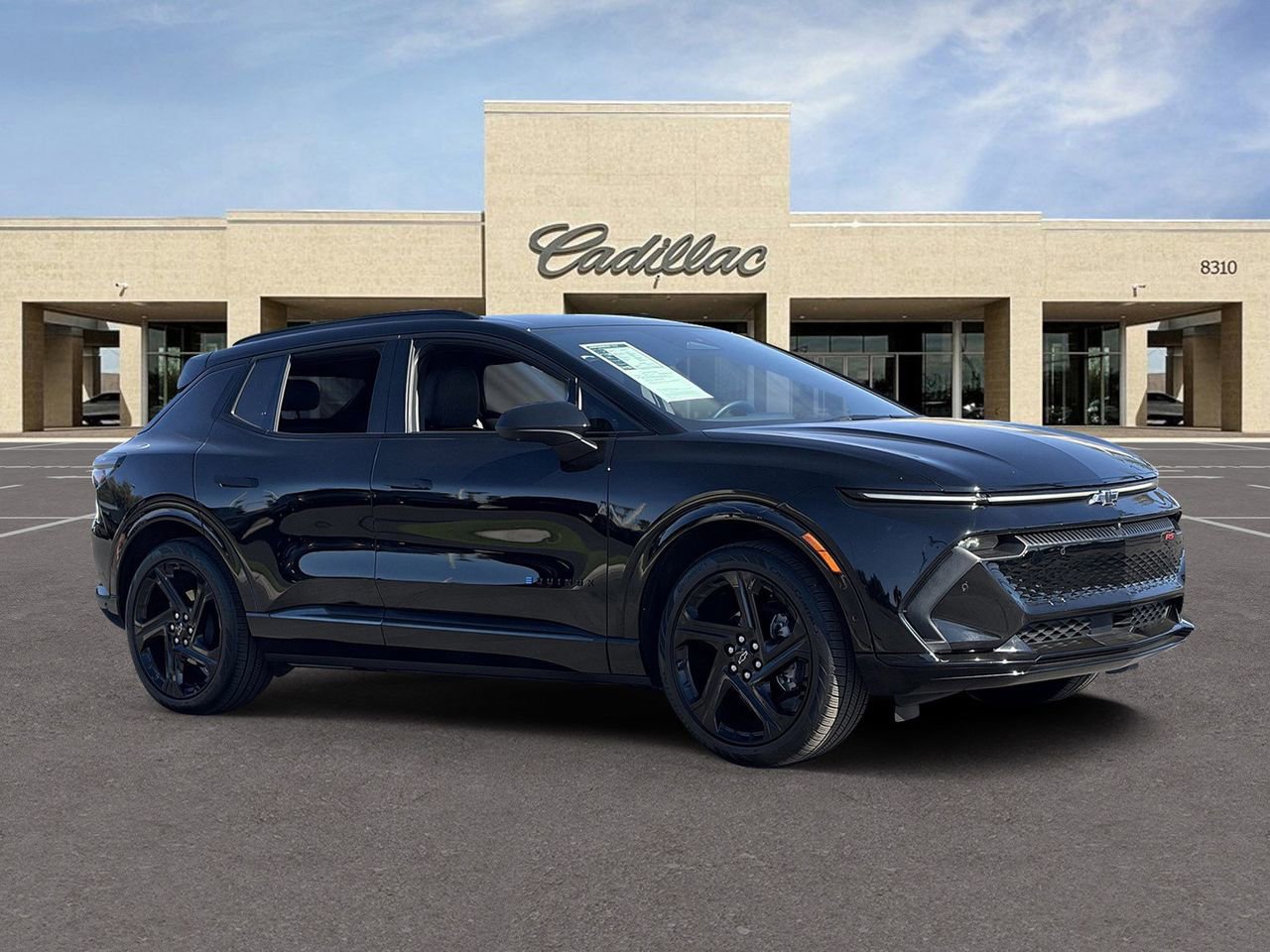 Used 2024 Chevrolet Equinox EV RS image 3