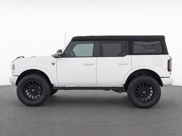 Used 2023 Ford Bronco Badlands AWD/4WD image 6