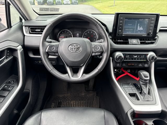 Used 2020 Toyota RAV4 XLE Premium AWD/4WD image 19