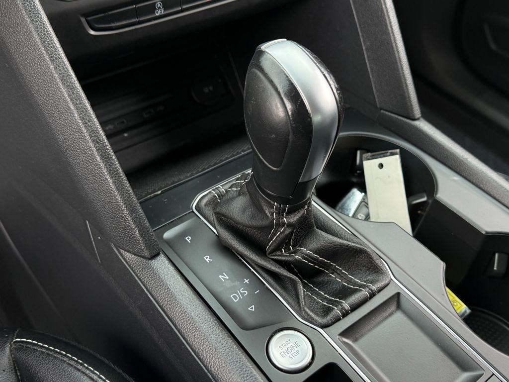 Used 2022 Volkswagen Atlas SE image 28