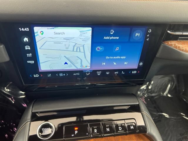 Certified 2025 Lincoln Navigator Black Label AWD/4WD image 19