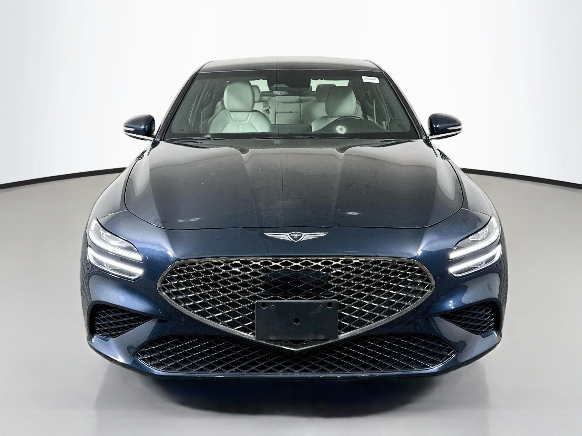Used 2025 Genesis G70 2.5T AWD/4WD image 2