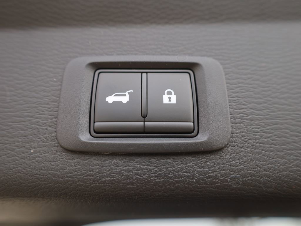 New 2025 Mitsubishi Outlander SE image 20