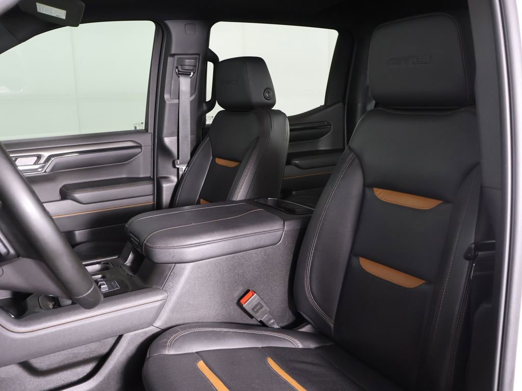 Used 2024 GMC Sierra 1500 AT4 w/ Technology Package AWD/4WD image 31