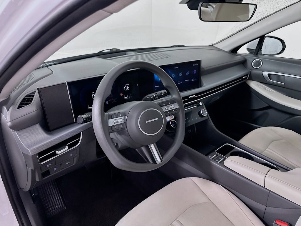 Certified 2024 Hyundai Sonata SEL image 9