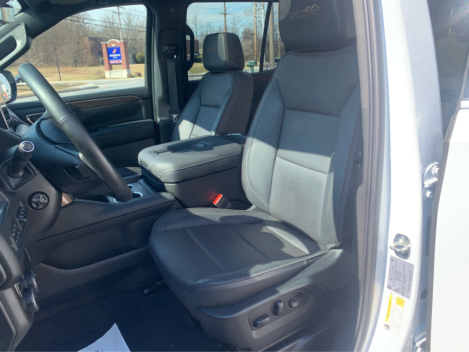 Used 2023 Chevrolet Tahoe High Country w/ Premium Package 2 image 13