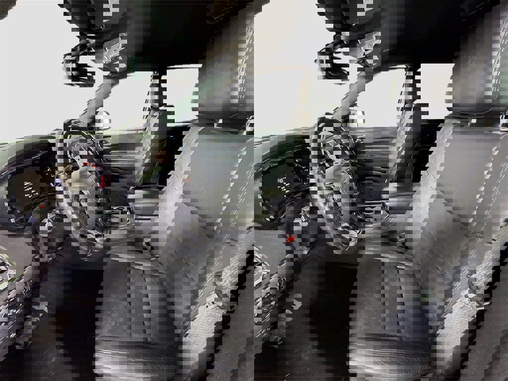 Used 2019 Dodge Durango GT image 14