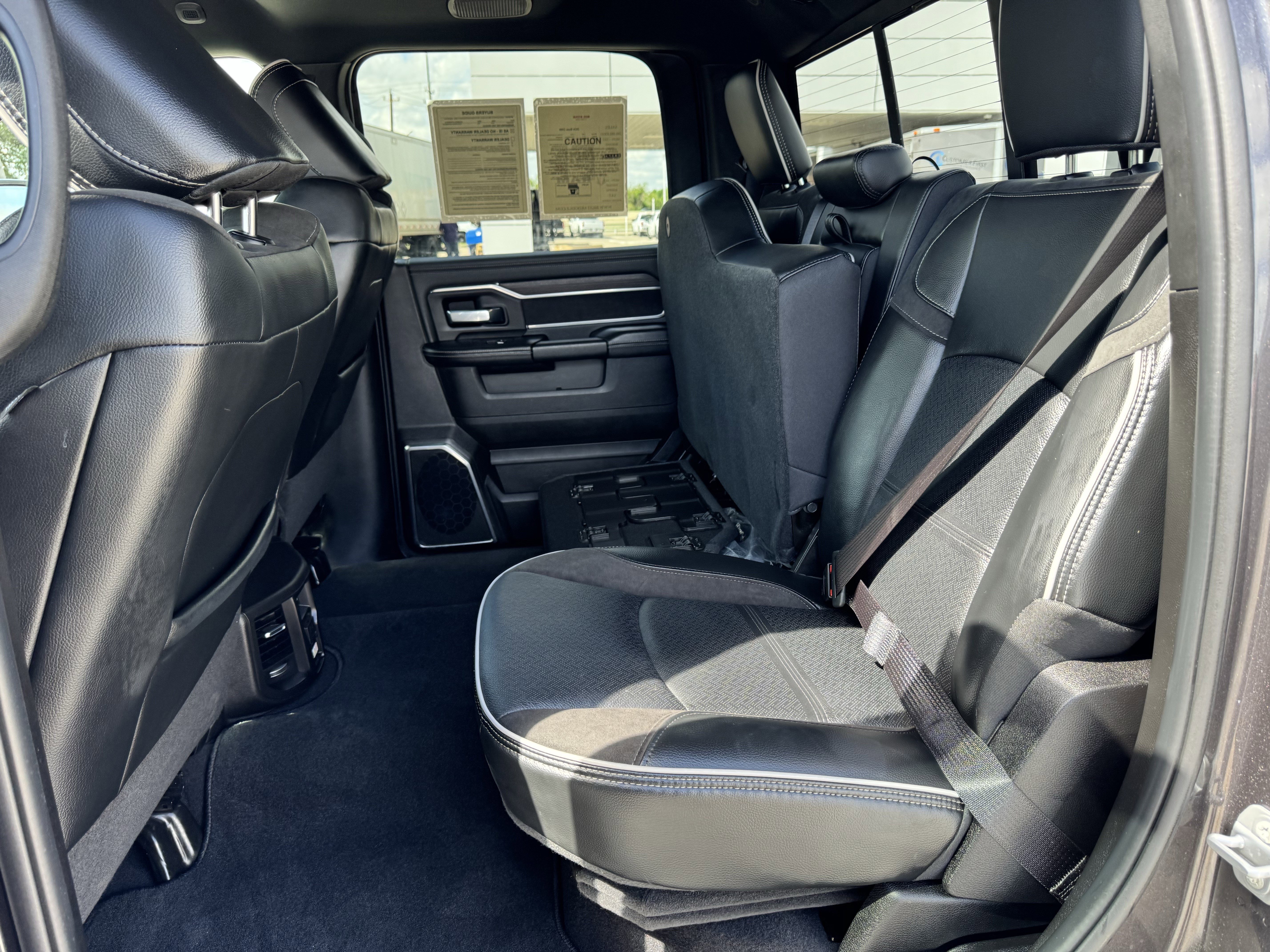 Used 2026 RAM 2500 Laramie image 29