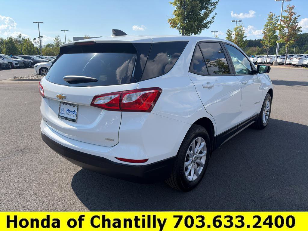 Used 2020 Chevrolet Equinox LS w/ LS Convenience Package AWD/4WD image 7