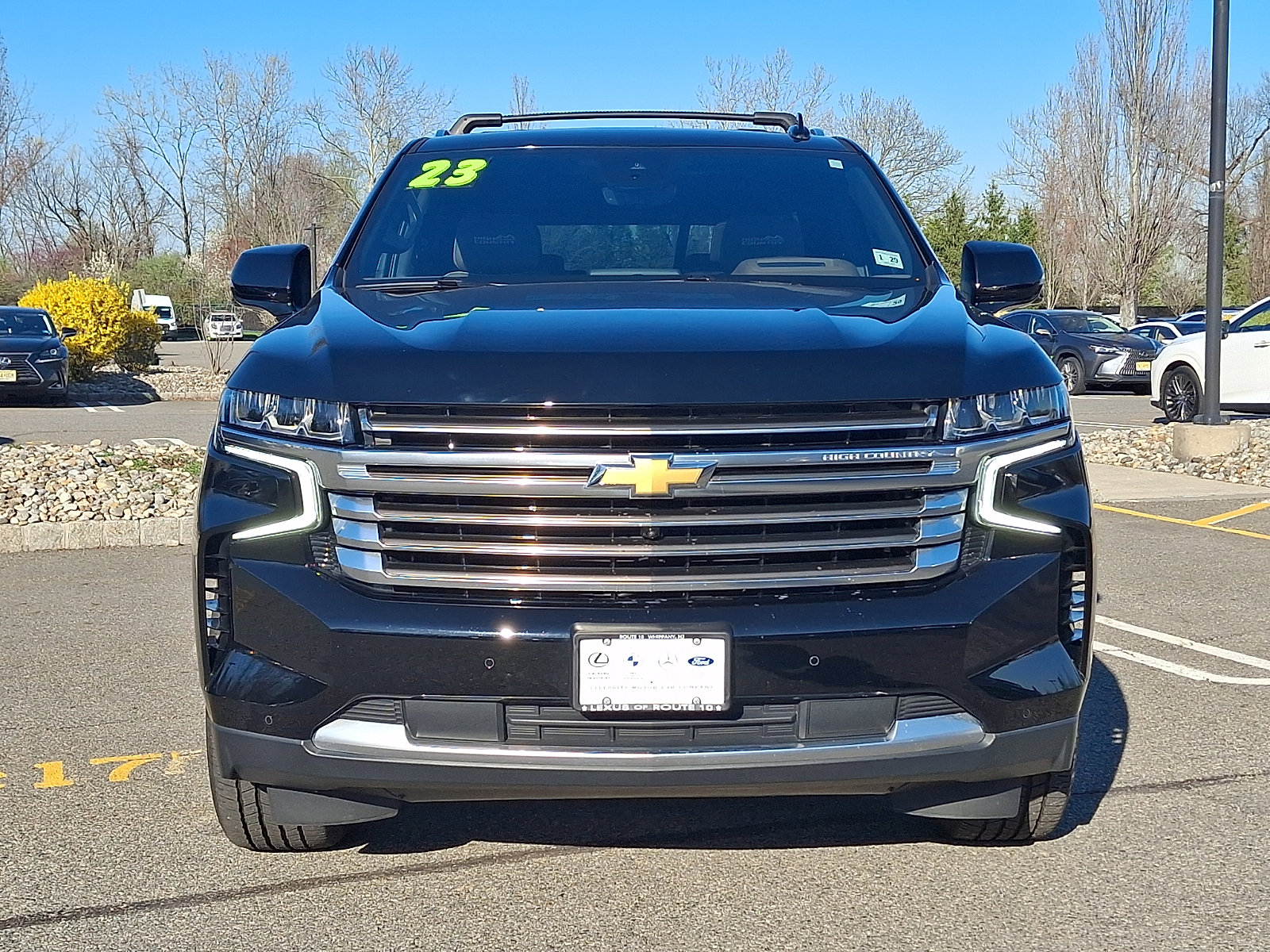 Used 2024 Chevrolet Tahoe High Country image 2