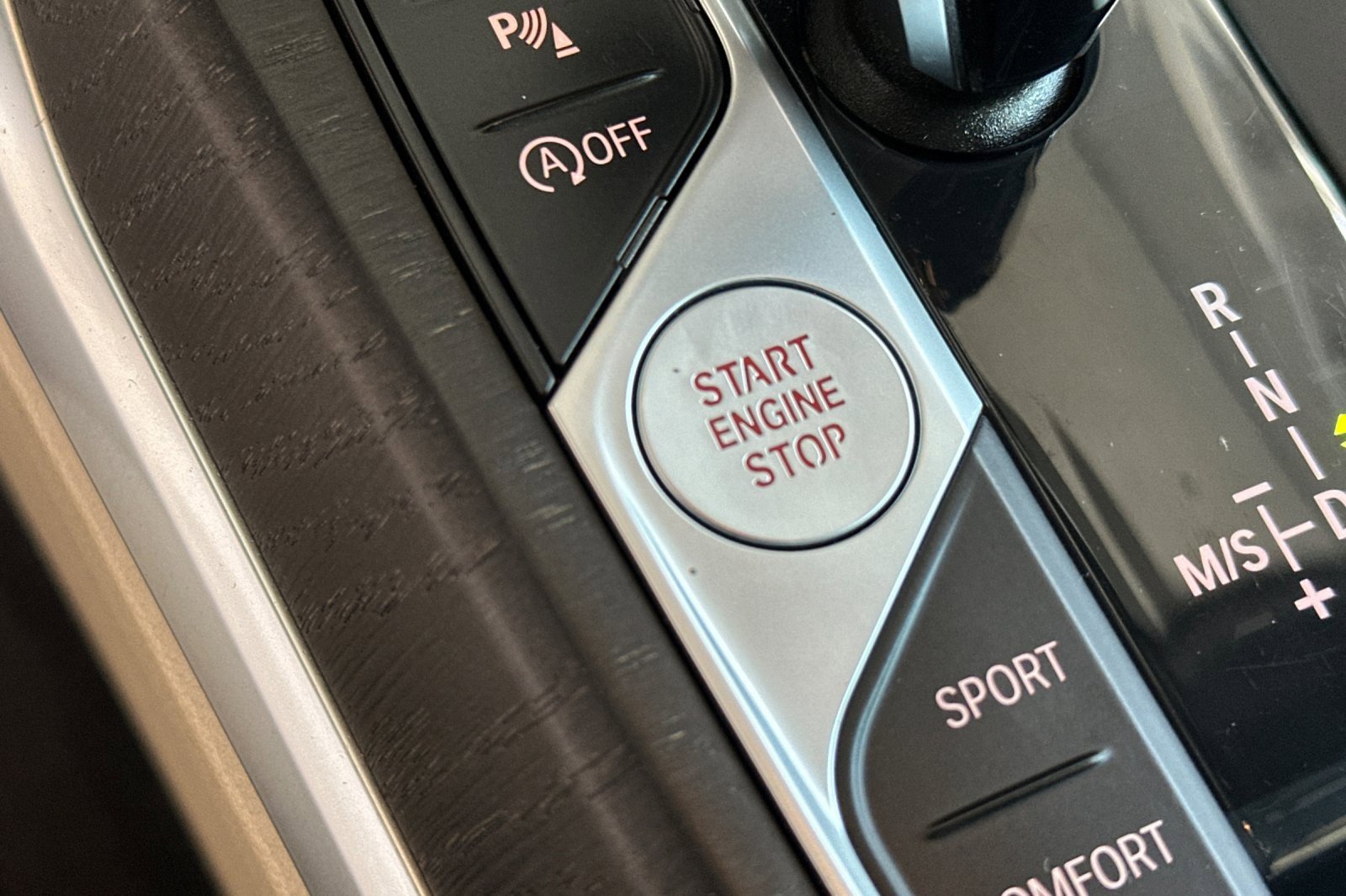 Used 2021 BMW 430i xDrive Coupe w/ Premium Package image 24