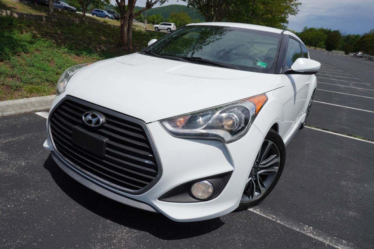 Used 2016 Hyundai Veloster Turbo FWD image 8