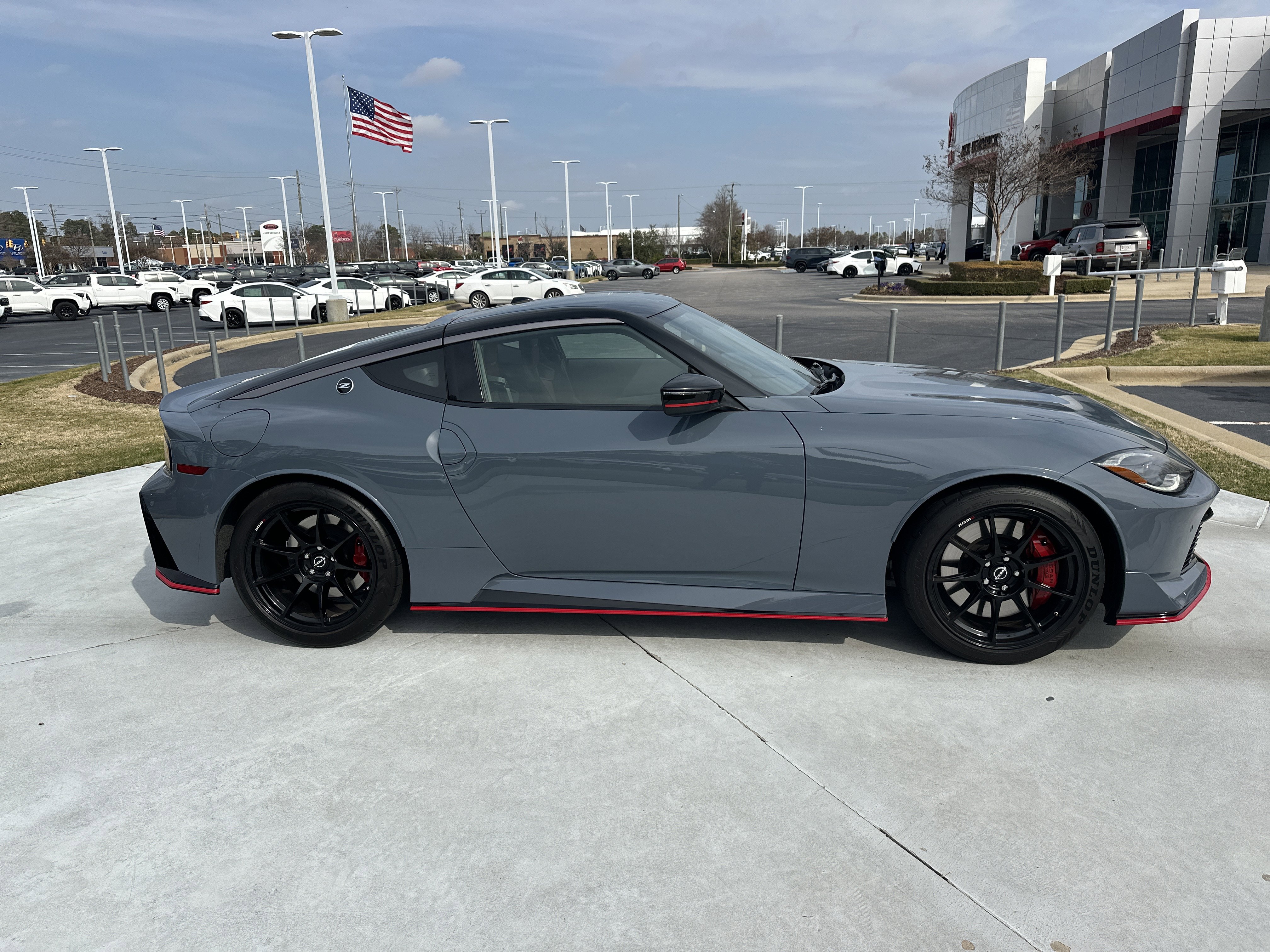 Used 2024 Nissan Z NISMO w/ Floor Mat Package image 11