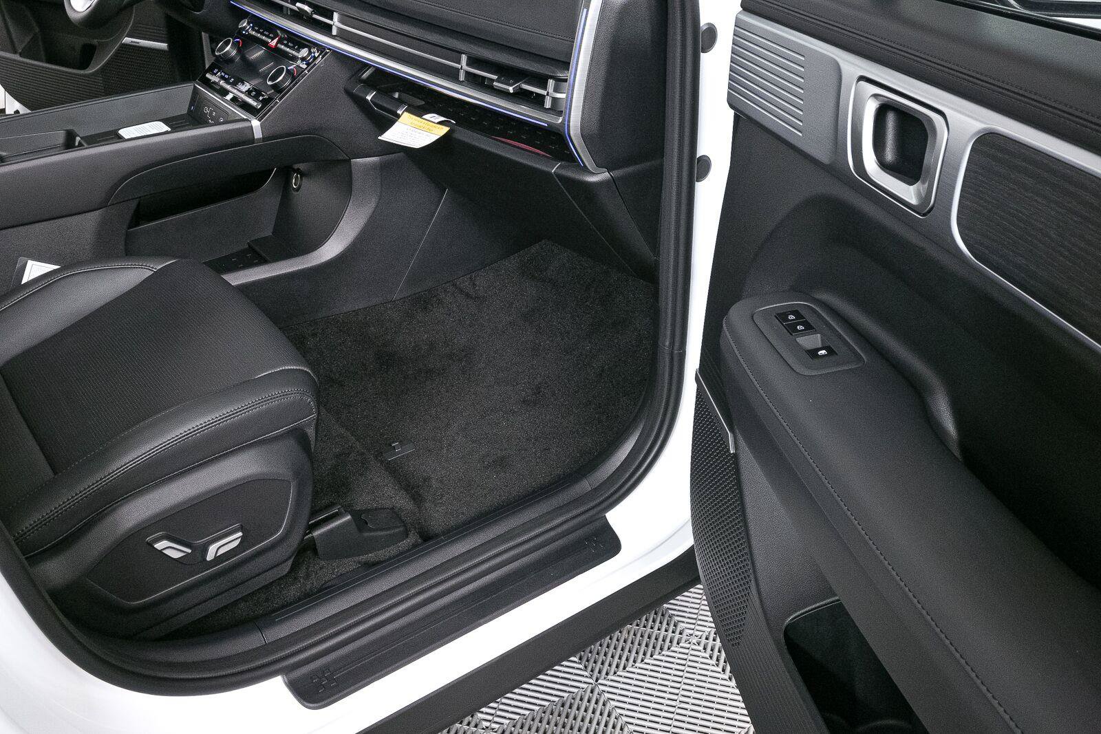 New 2026 Hyundai Santa Fe Limited AWD/4WD image 26