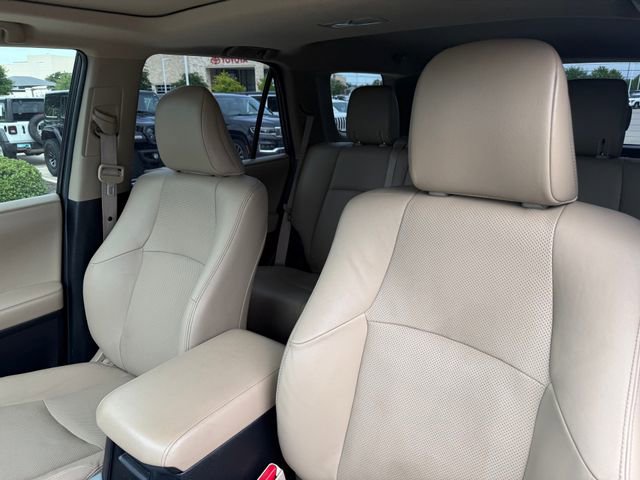 Used 2017 Toyota 4Runner Limited AWD/4WD image 12
