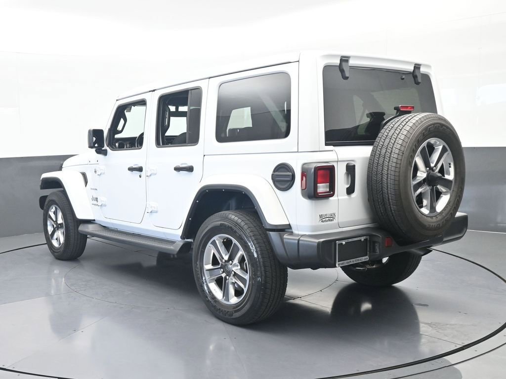 Used 2022 Jeep Wrangler Unlimited Sahara AWD/4WD image 4