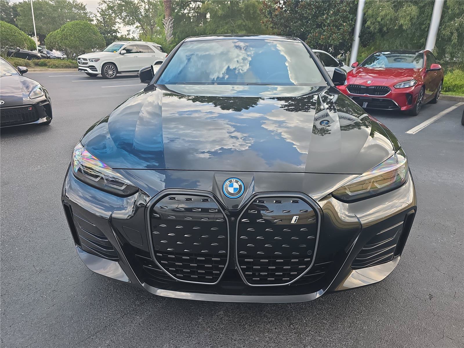 Used 2024 BMW i4 eDrive40 w/ M Sport Package RWD image 7