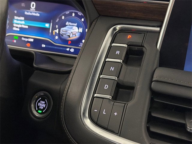 Used 2023 Chevrolet Tahoe High Country w/ Advanced Technology Package image 32