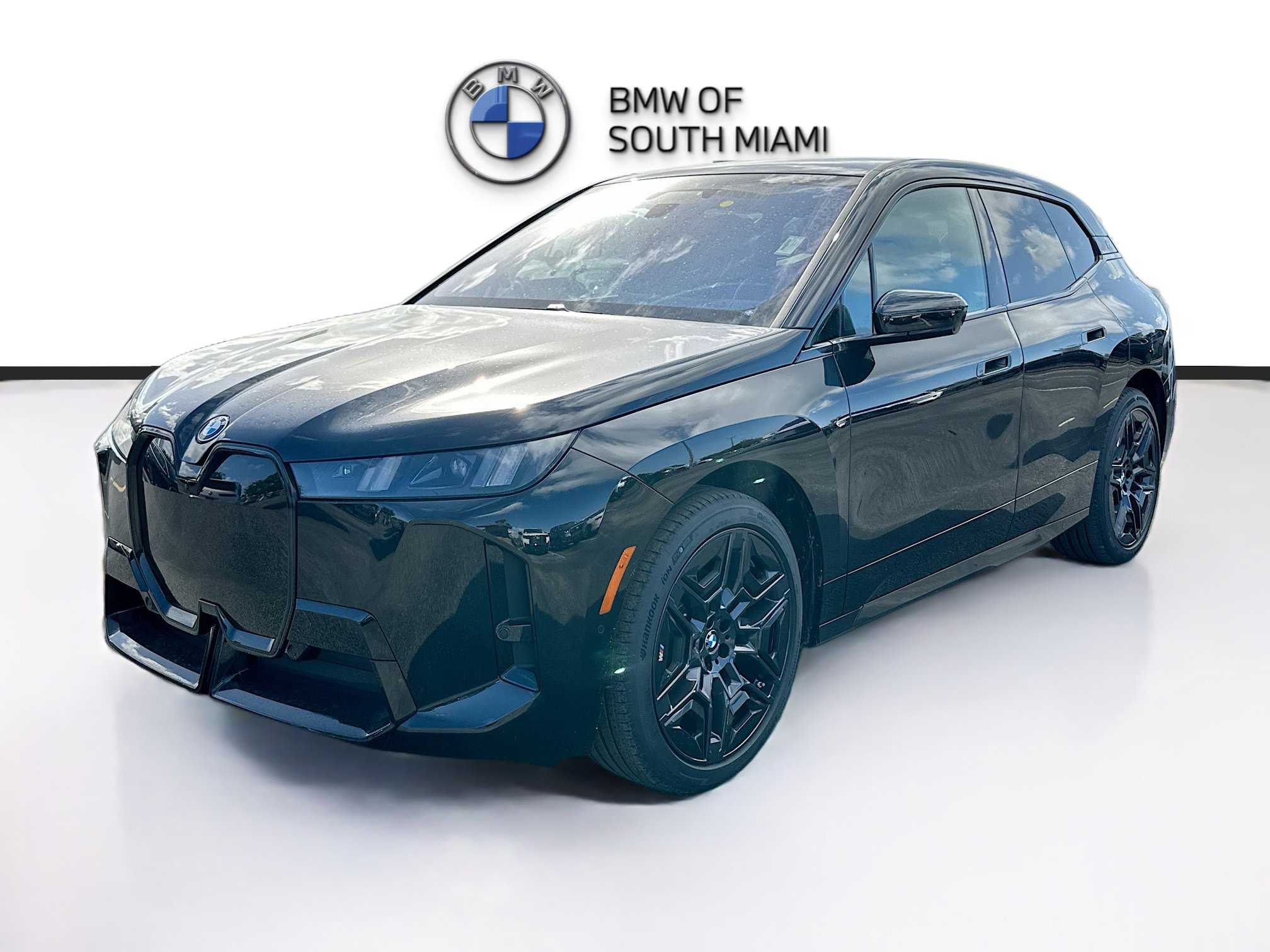 New 2026 BMW iX xDrive45 w/ M Sport Package image 3