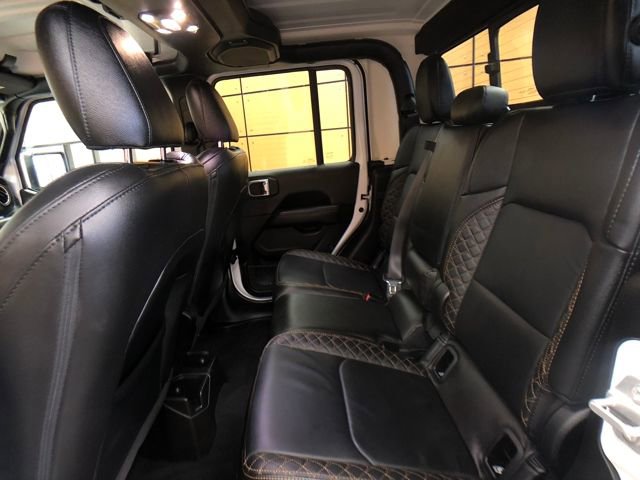 Used 2023 Jeep Gladiator Overland image 18