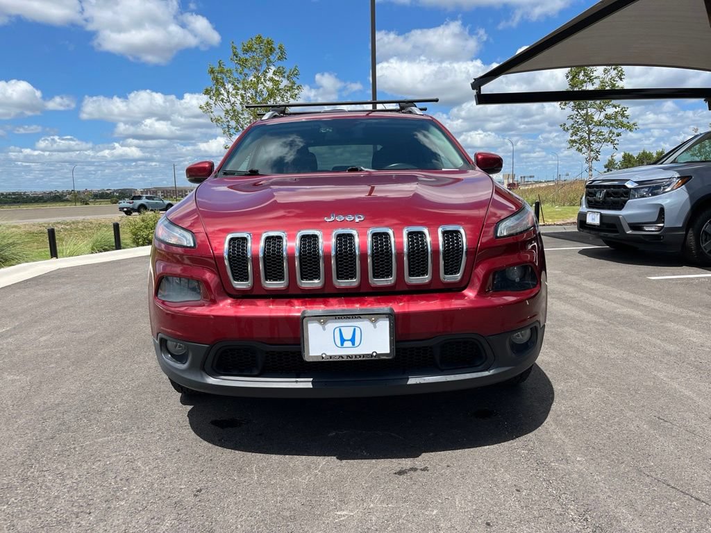 Used 2017 Jeep Cherokee Latitude w/ Safety/Convenience Group AWD/4WD image 2