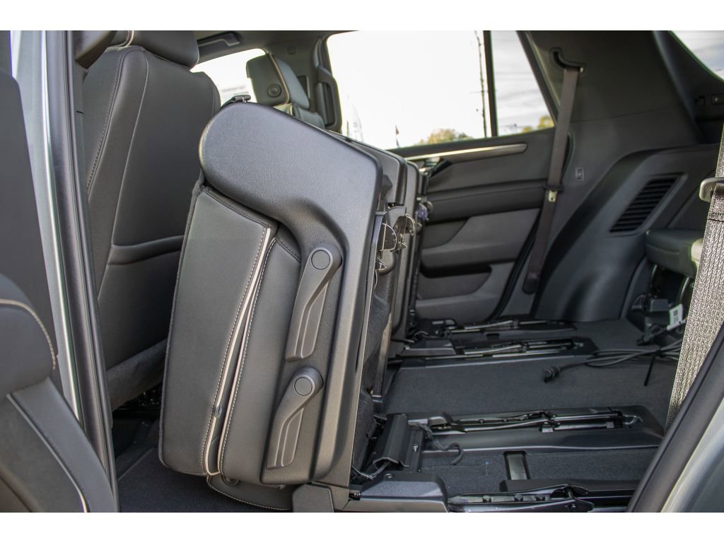 New 2026 Chevrolet Tahoe Premier w/ Sun And Tow Package image 32