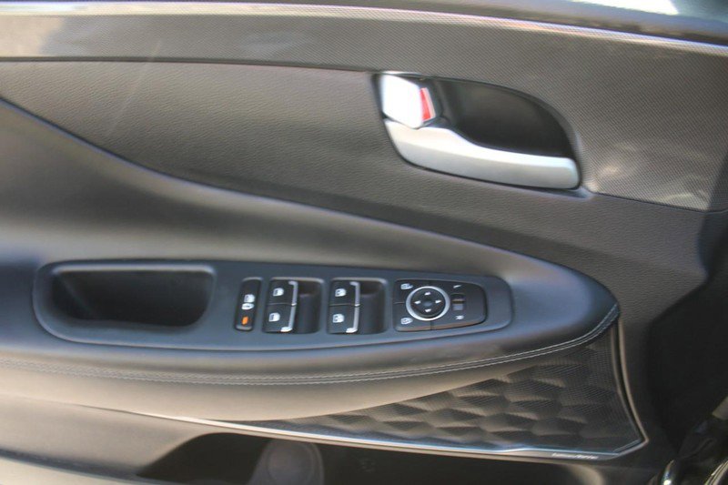 Used 2023 Hyundai Santa Fe SEL w/ Premium Package AWD/4WD image 9