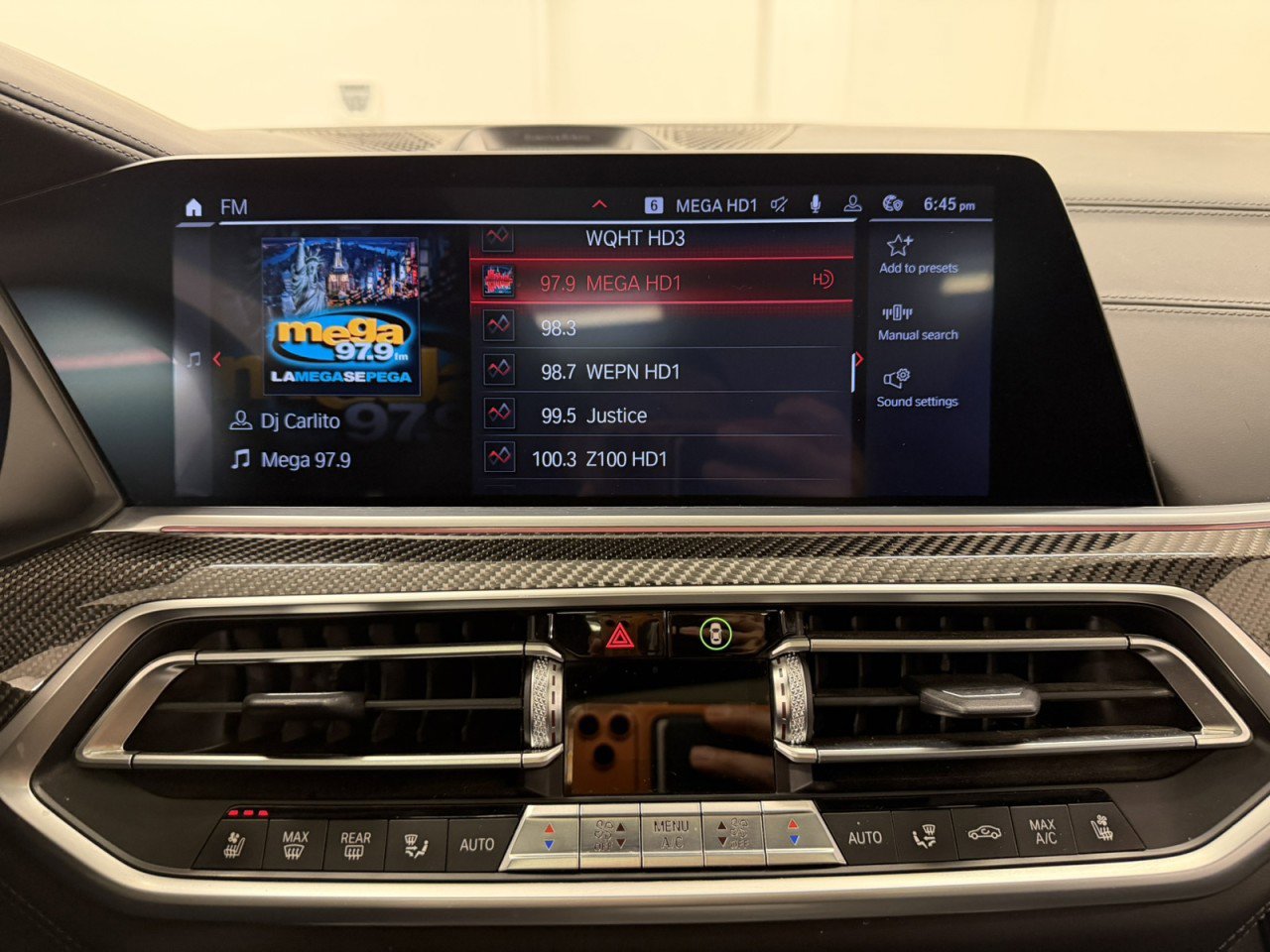 Used 2020 BMW X5 M Competition w/ Executive Package image 24