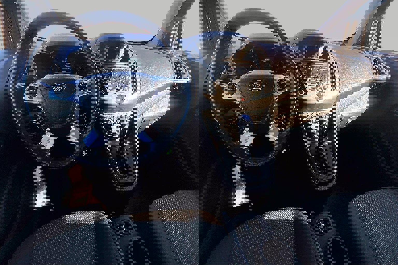 Used 2018 Ford Transit Connect XL image 4