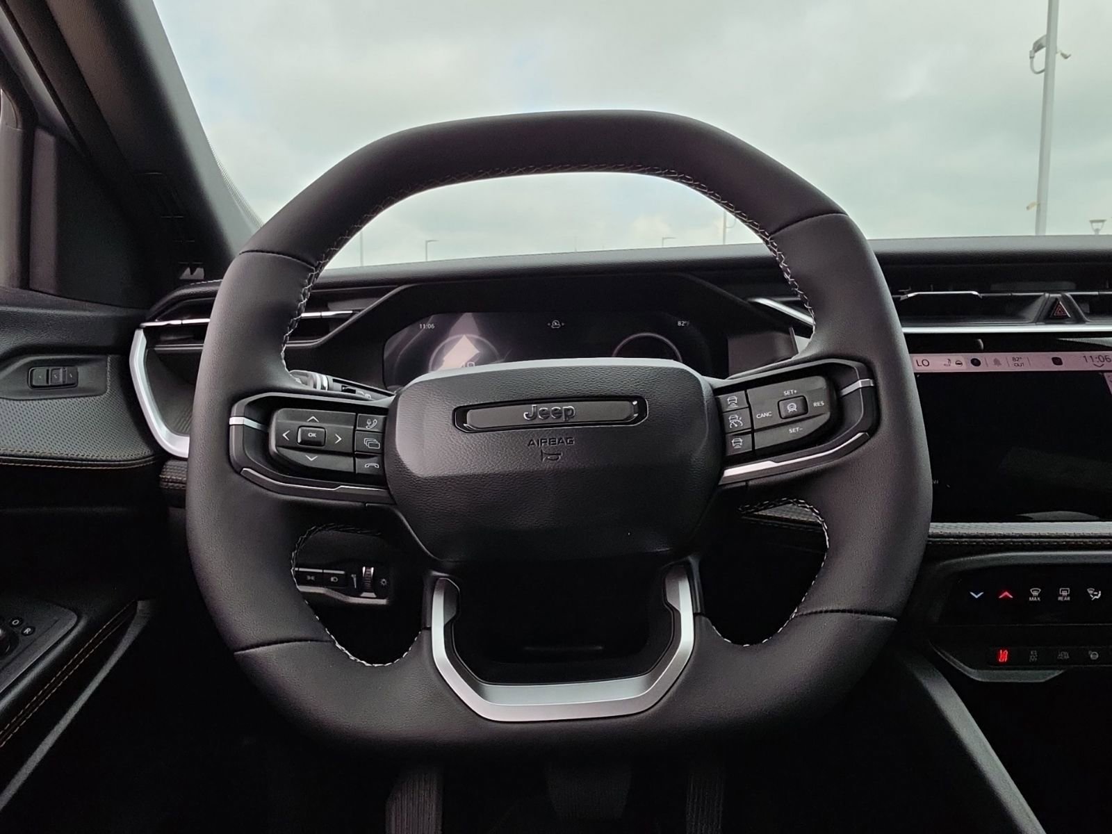 New 2026 Jeep Cherokee Overland AWD/4WD image 22