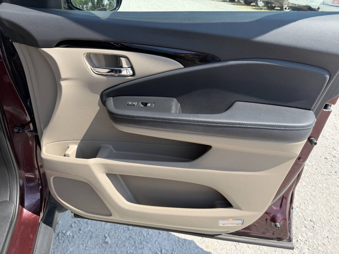 Used 2016 Honda Pilot Elite image 22