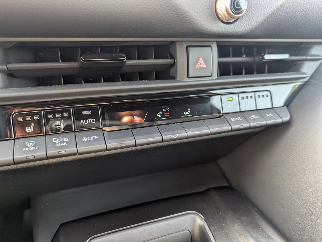 Used 2025 Toyota Crown XLE image 22