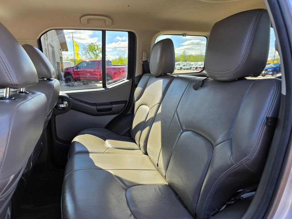 Used 2015 Nissan Xterra S AWD/4WD image 20
