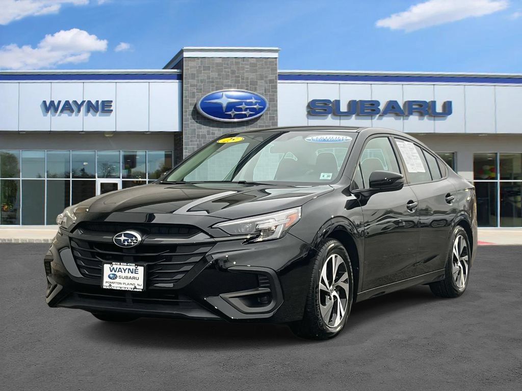 Used 2025 Subaru Legacy Premium AWD/4WD image 2