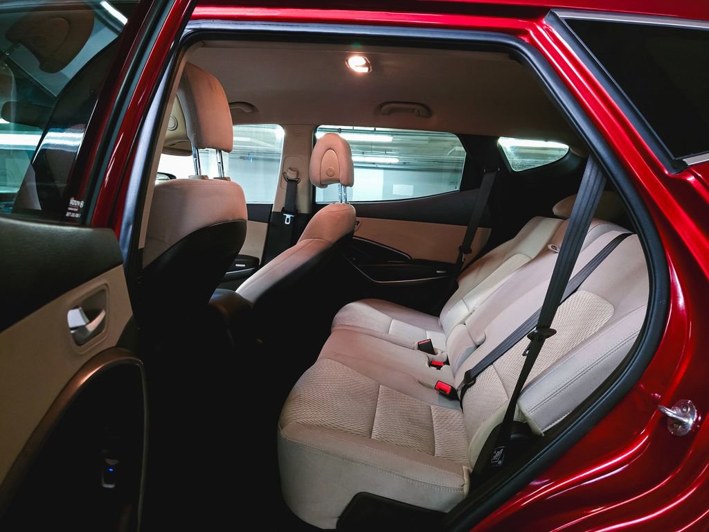 Used 2018 Hyundai Santa Fe Sport image 20