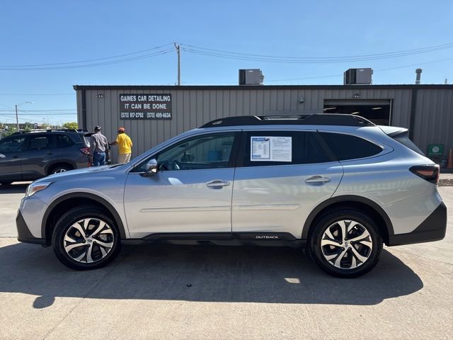 Used 2021 Subaru Outback Limited image 4