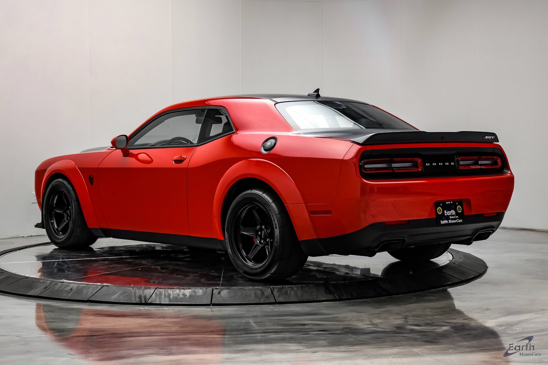 Used 2018 Dodge Challenger SRT Demon RWD image 11