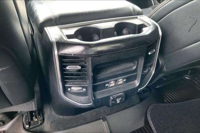 Used 2021 RAM 1500 Laramie w/ Sport Appearance Package AWD/4WD image 10