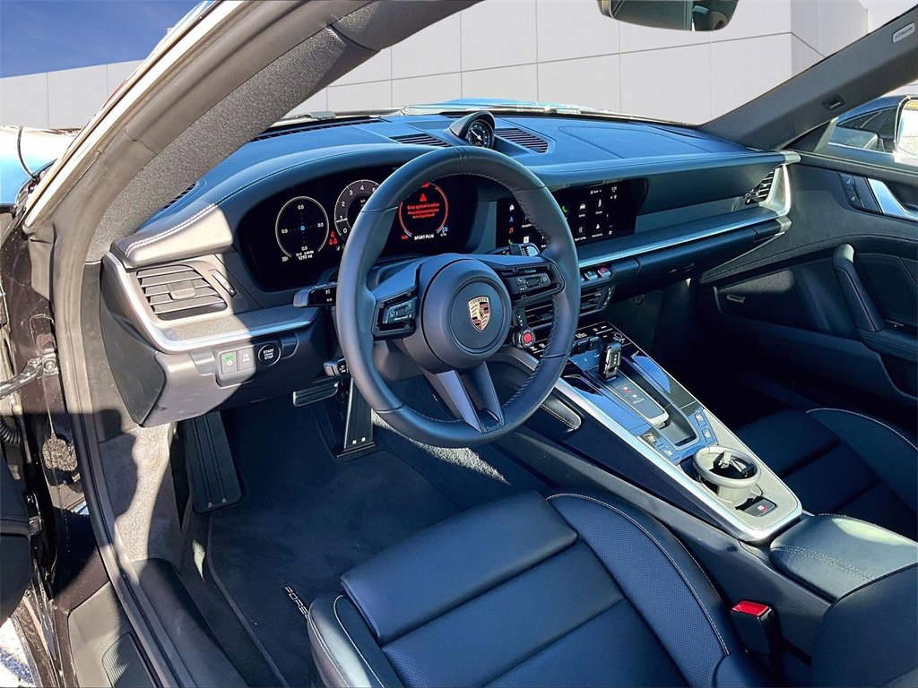 New 2025 Porsche 911 Carrera image 4