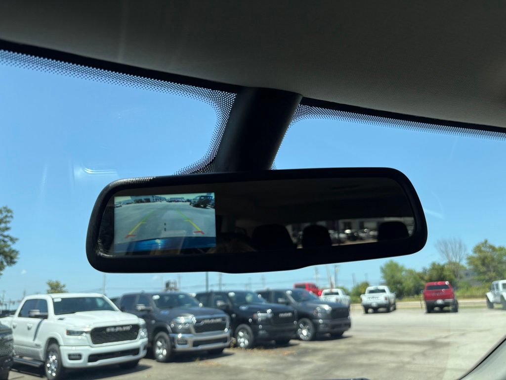 Used 2020 Dodge Journey SE FWD image 23