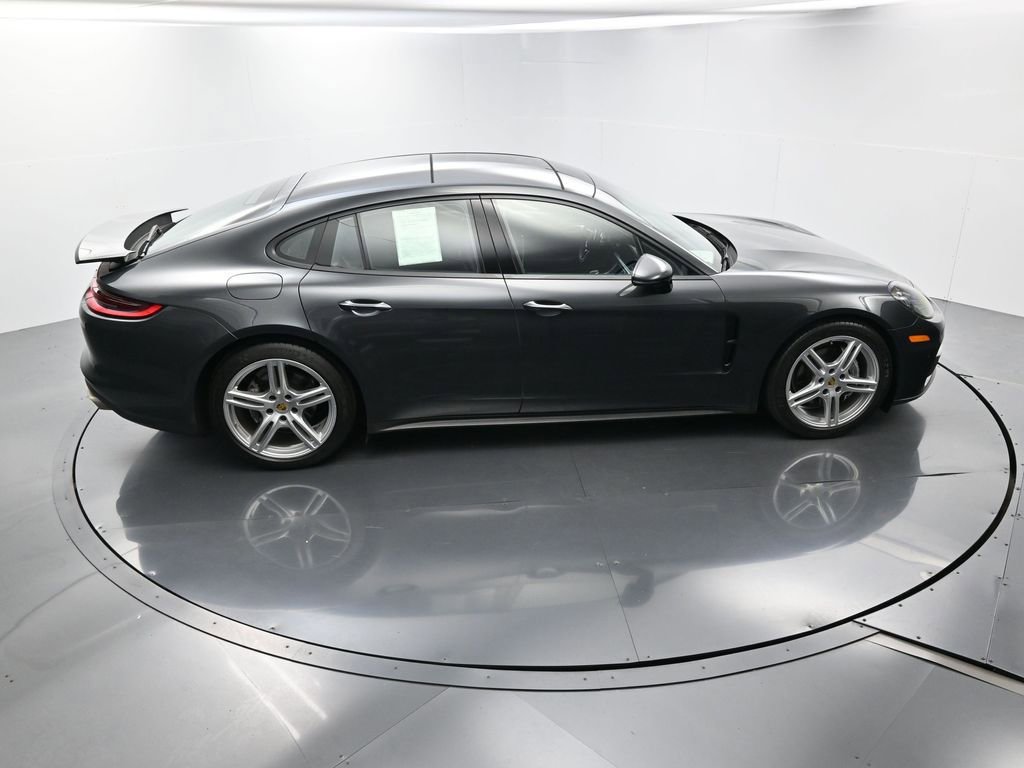 Certified 2018 Porsche Panamera 4 AWD/4WD image 39