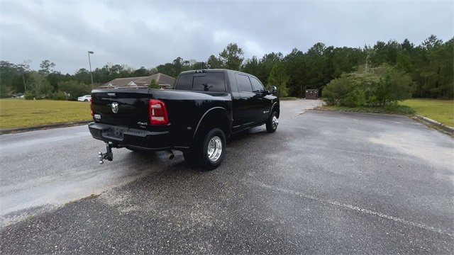 Used 2021 RAM 3500 Limited image 2