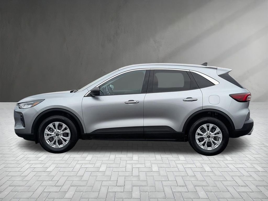 Used 2023 Ford Escape Active image 5