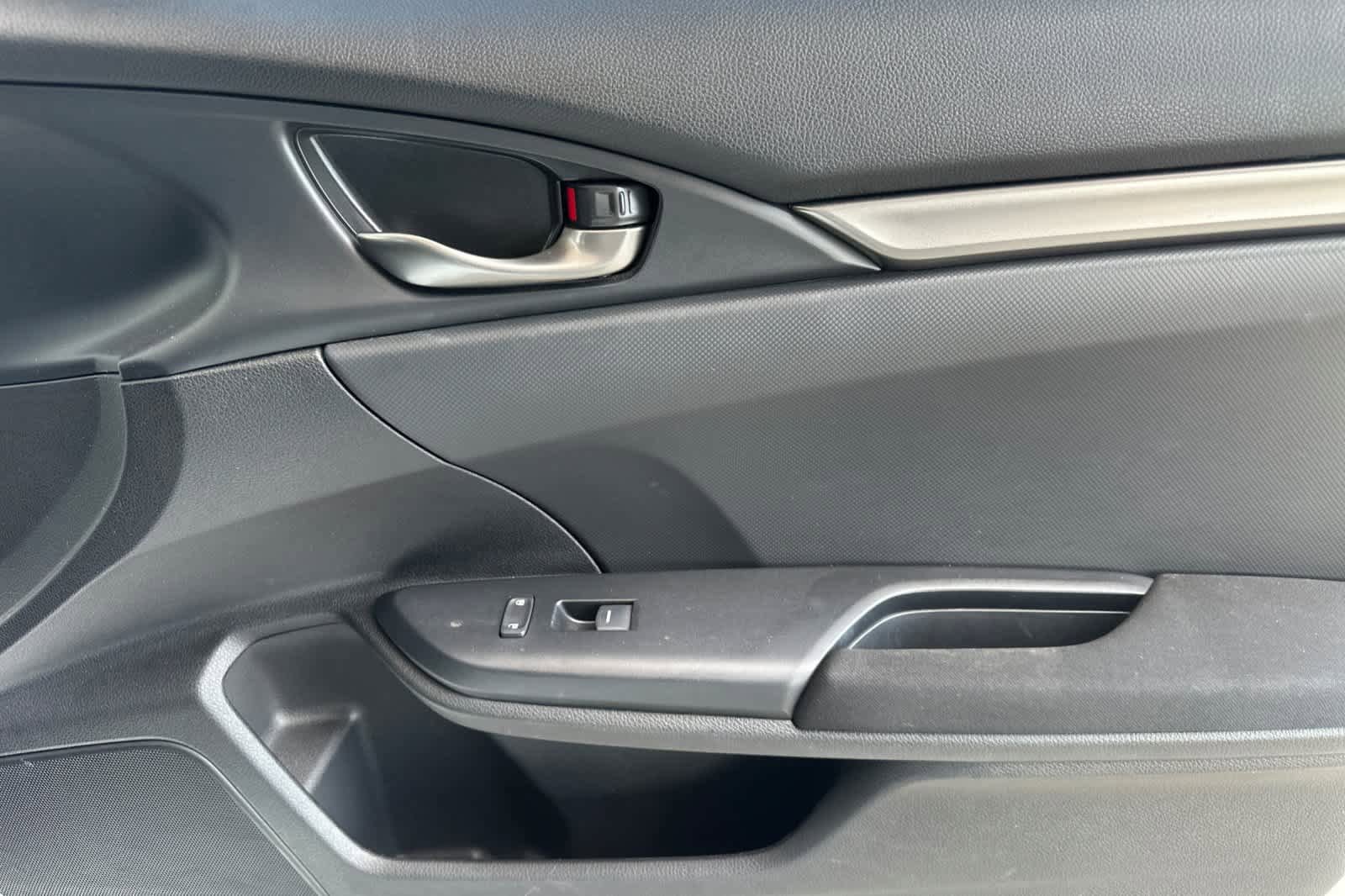 Used 2019 Honda Civic Sport image 17