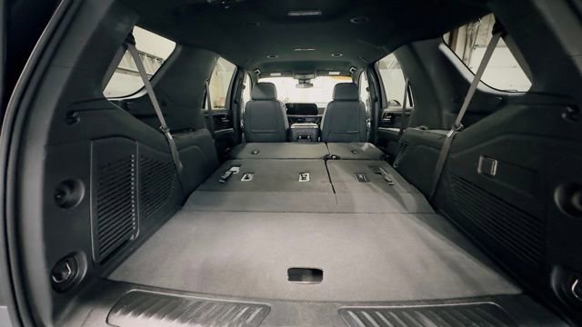 Used 2025 Chevrolet Tahoe LT image 56