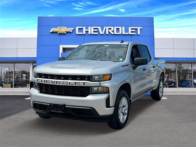 Certified 2022 Chevrolet Silverado 1500 Custom w/ LPO, Dark Essentials Package image 2