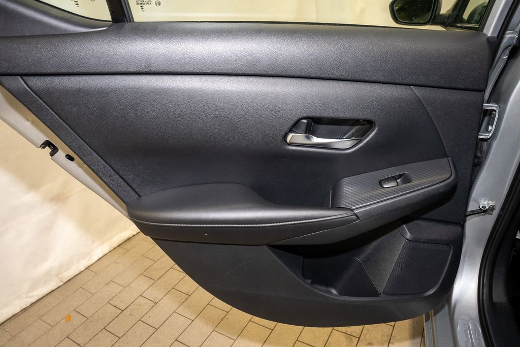 Used 2023 Nissan Sentra SV image 9