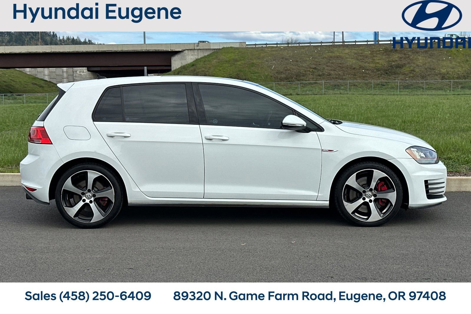 Used 2017 Volkswagen GTI Autobahn image 2
