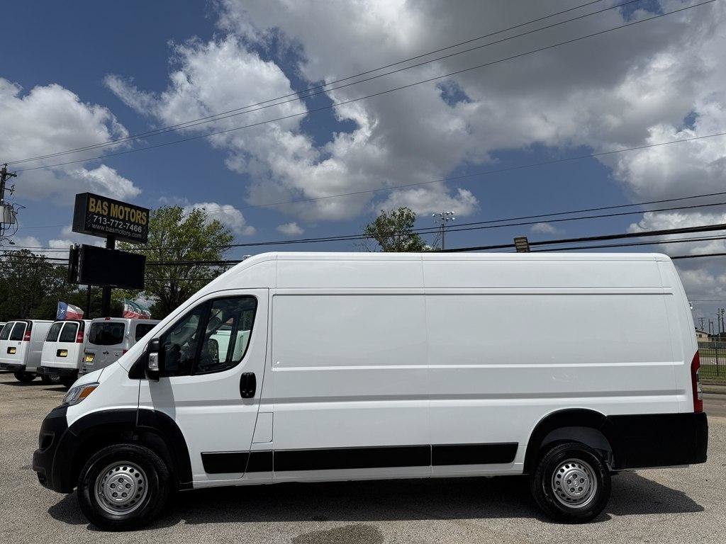Used 2025 RAM ProMaster 3500 w/ Safety Group FWD image 4