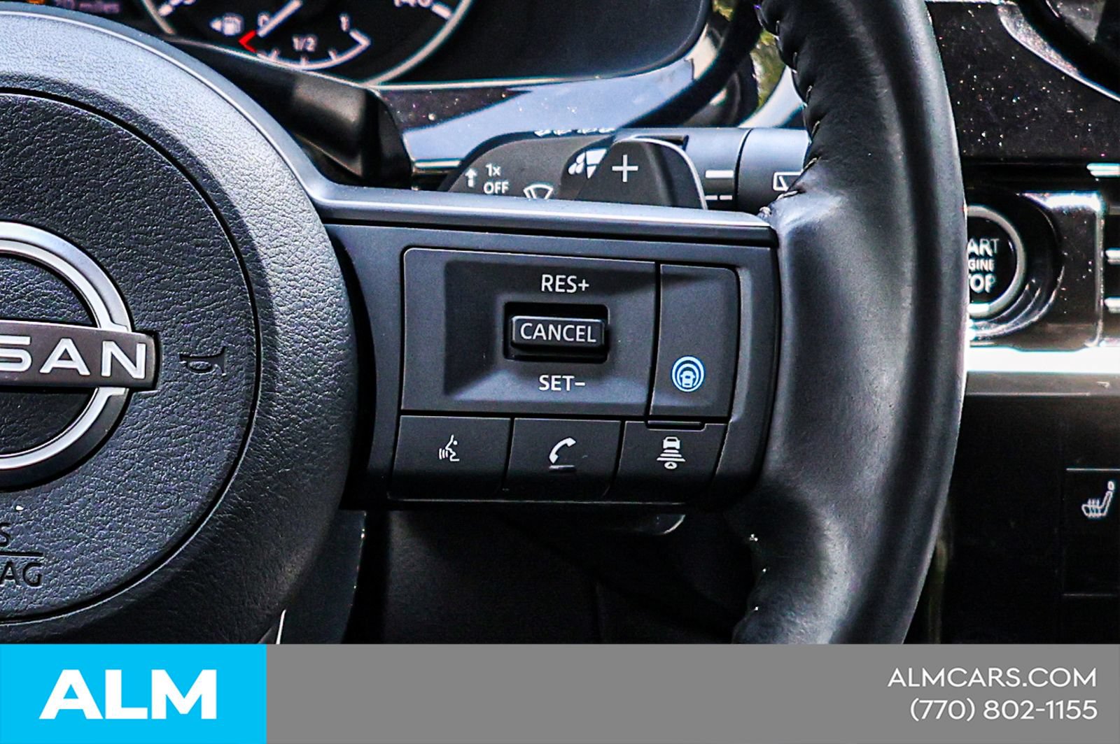 Used 2024 Nissan Pathfinder SV w/ SV Premium Package FWD image 28